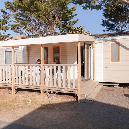 Camping-club Mahana By La Pege **** *